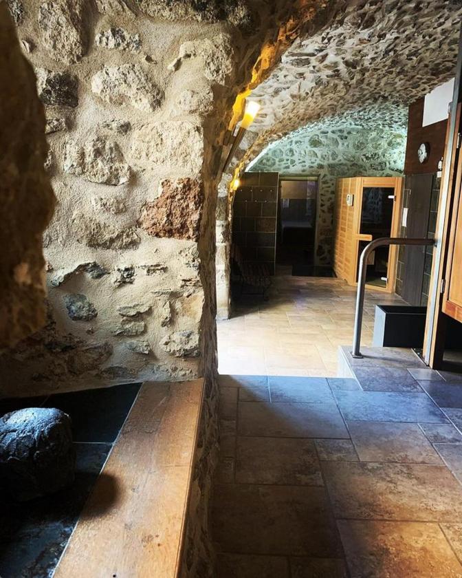 Domaine Saint-Roch Hotel Spa Salzuit المظهر الخارجي الصورة
