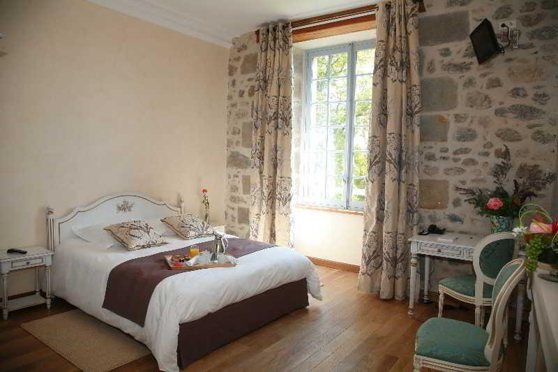 Domaine Saint-Roch Hotel Spa Salzuit المظهر الخارجي الصورة